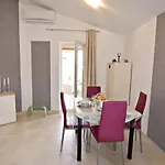 Noa1 Tar By Interhome Lägenhet *