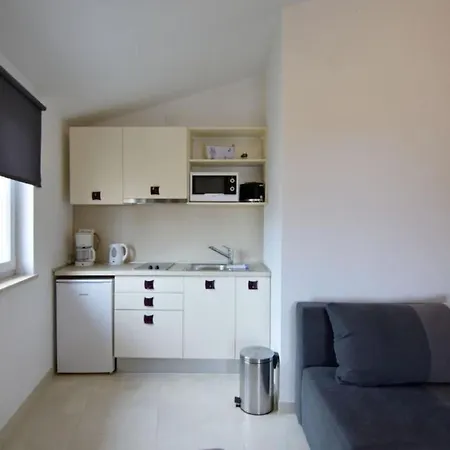 Noa1 Tar By Interhome