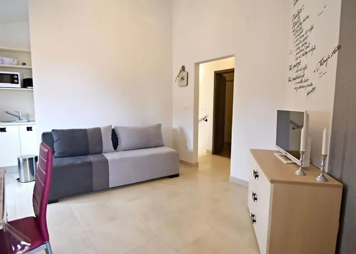 Noa1 Tar By Interhome *